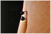 Piercings am Bauchnabel