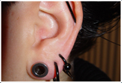 Piercings am Ohrknorpel